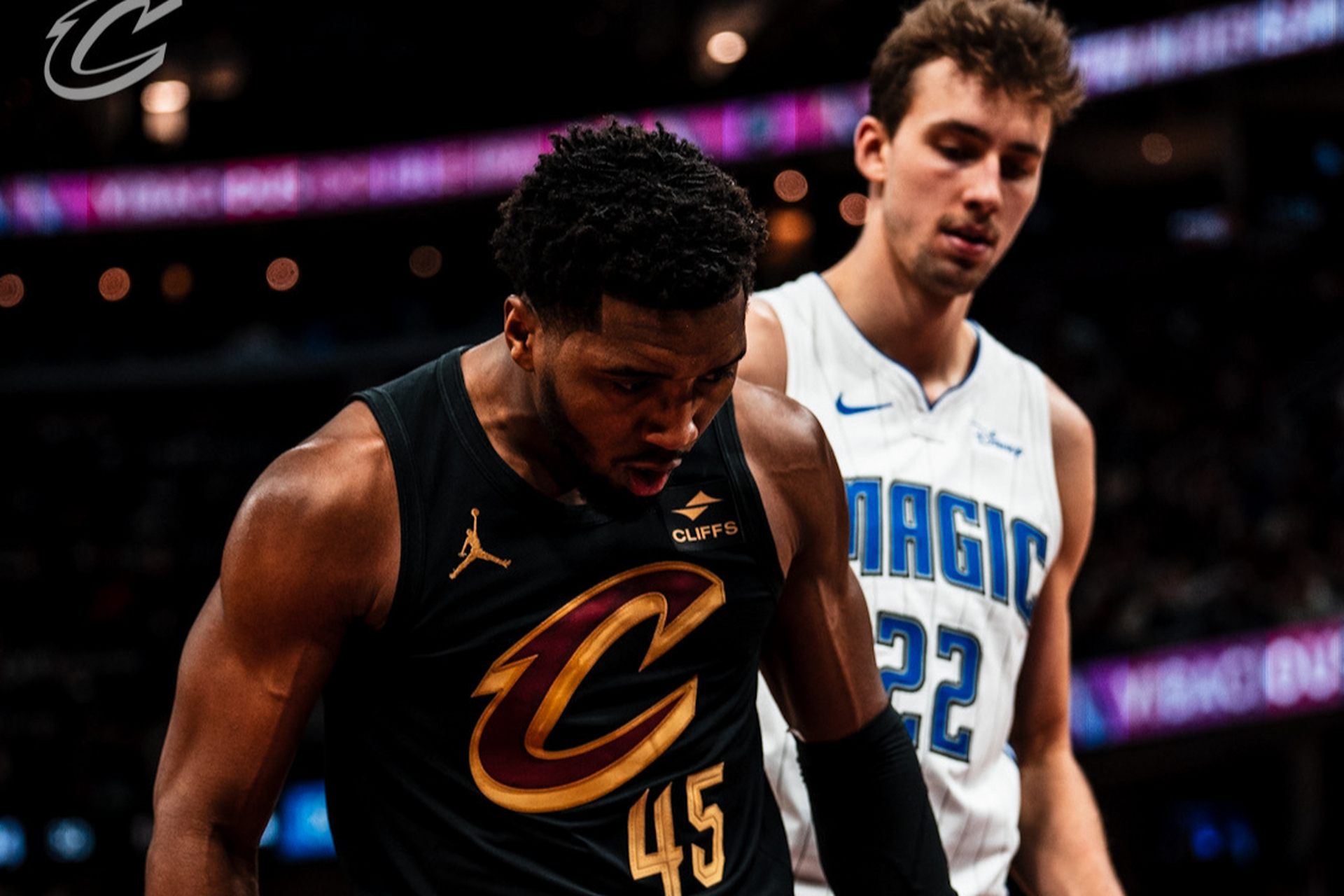 mk体育直播包含奥兰多魔术迎NBA常规赛关键赛，冲刺阶段队长鼓劲，信心回归，数据趋势出现新变化的词条